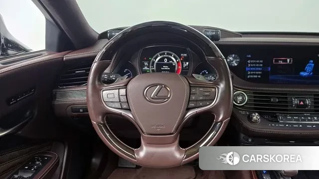 Lexus LS500 5th generation 2018 Серебристо-серый из Кореи, фото 4