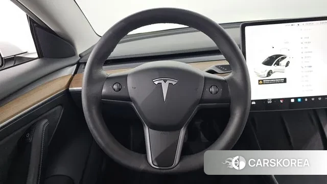 Tesla Model 3 2021 Белый из Кореи, фото 4