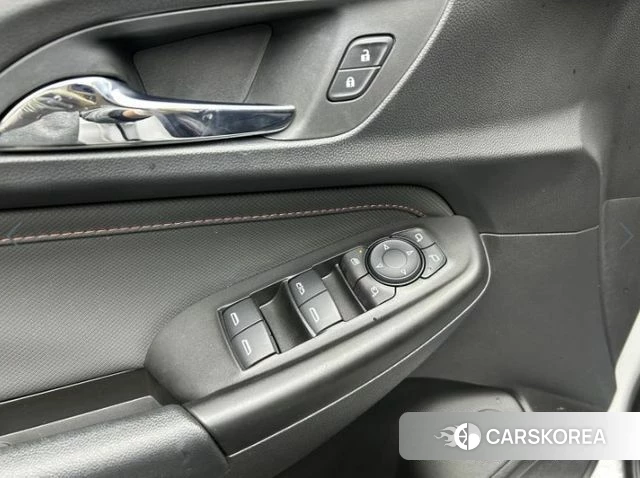 Chevrolet (GM Daewoo) Trailblazer 2021 Белый из Кореи, фото 4