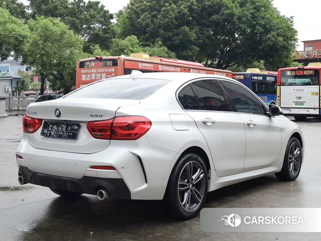 BMW 1 series 2022 Белый из Китая, фото 4
