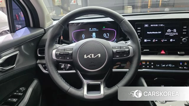Kia Sportage 5th Generation 2022 Белый из Кореи, фото 4