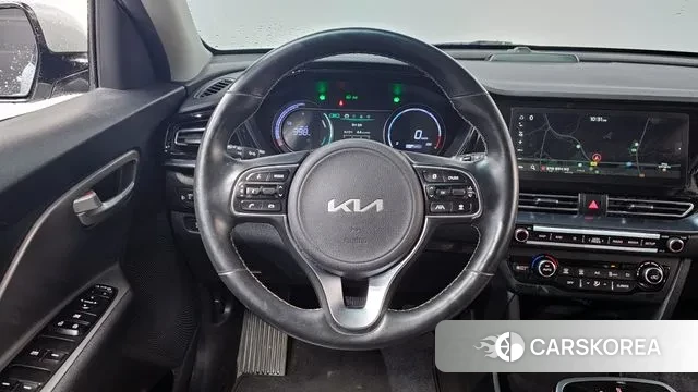 Kia Niro Plus 2022 Серебряный из Кореи, фото 4