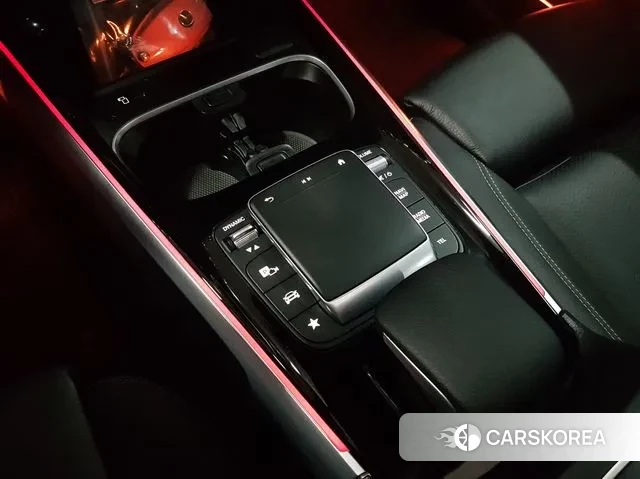 Mercedes-Benz EQB X243 2023 Красный из Кореи, фото 4