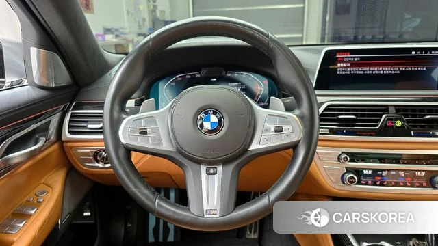 BMW 7 Series (G11) 2022 Серебристо-серый из Кореи, фото 4