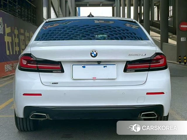 BMW 5 series 2021 Белый из Китая, фото 4