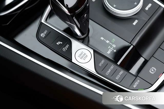 BMW Z4 2024 Темно-серый из Китая, фото 4