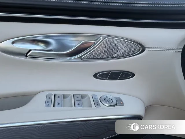 Genesis GV70 2024 Белый из Кореи, фото 4