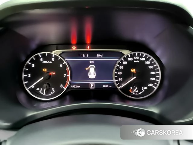 Nissan Xuan Yi 2025 Белый из Китая, фото 4