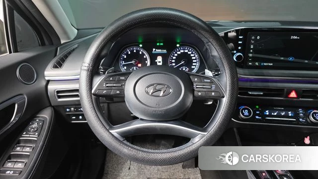 Hyundai Sonata (DN8) 2022 Серебристо-серый из Кореи, фото 4