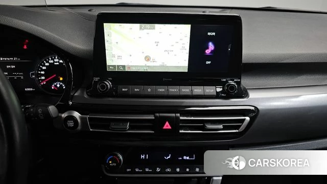 Kia Seltos 2022 Белый из Кореи, фото 4