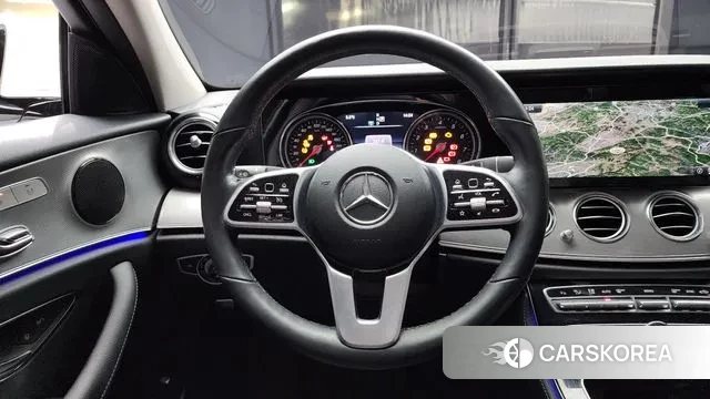 Mercedes-Benz E-Class W213 2019 Белый из Кореи, фото 4