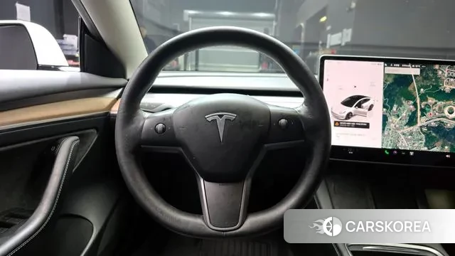 Tesla Model 3 2022 Белый из Кореи, фото 4