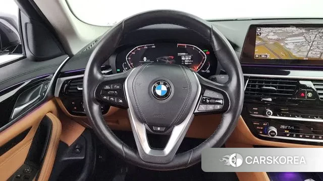 BMW 5 Series (G30) 2020 Черный из Кореи, фото 4