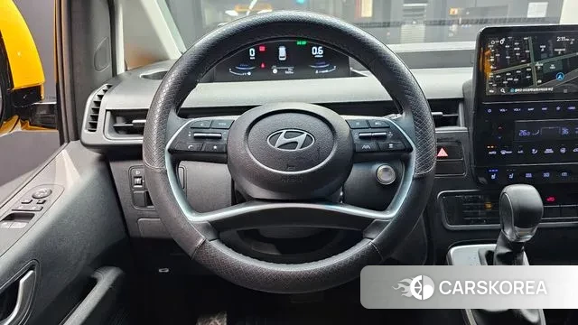 Hyundai Staria 2025 Желтый из Кореи, фото 4