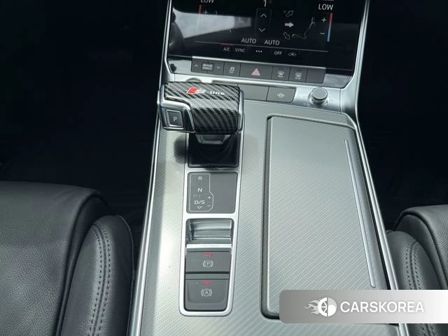Audi A6L 2021 Черный из Китая, фото 4