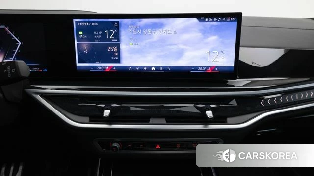 BMW X7 (G07) 2023 Черный из Кореи, фото 4