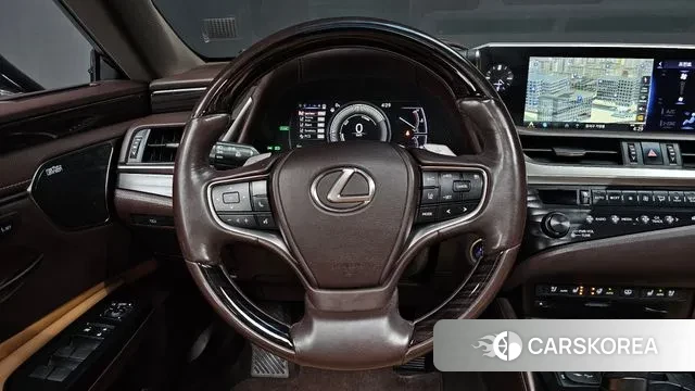 Lexus ES300h 7th generation 2019 Серебристо-серый из Кореи, фото 4
