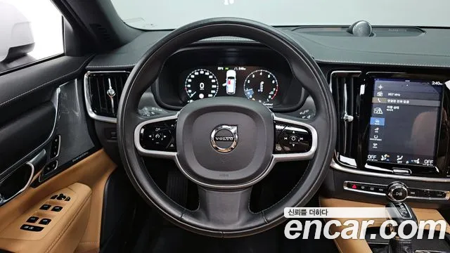 Volvo V90 Cross-Country 2019 Белый из Кореи, фото 4