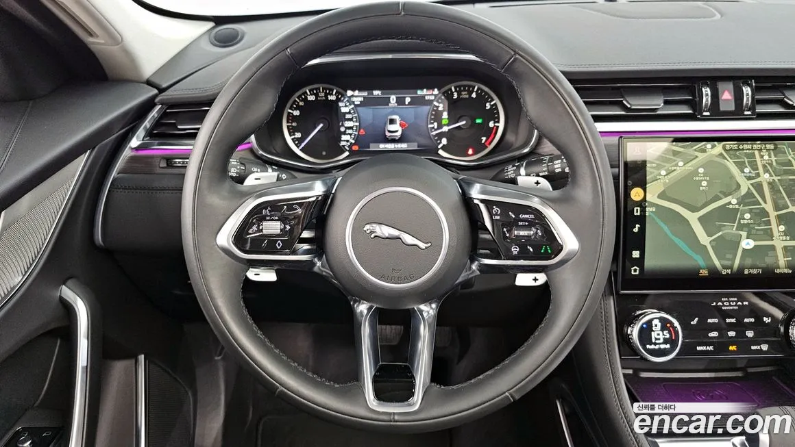 Jaguar F-PACE 2023 Белый из Кореи, фото 4