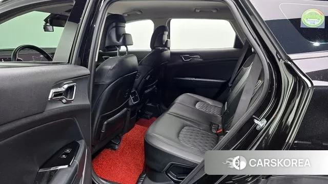 Kia Sportage 5th Generation Hybrid 2023 Черный из Кореи, фото 4