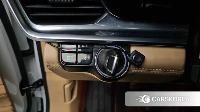 Porsche Panamera (971) 2018 Белый из Кореи, фото 4
