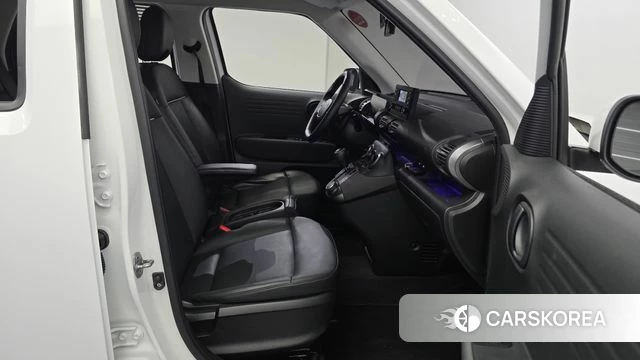 Hyundai Casper 2022 Белый из Кореи, фото 4