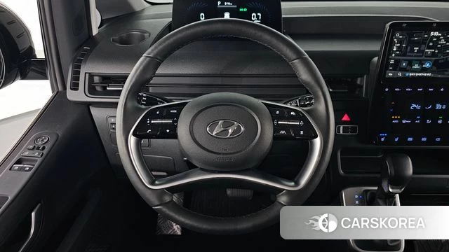 Hyundai Staria 2024 Черный из Кореи, фото 4