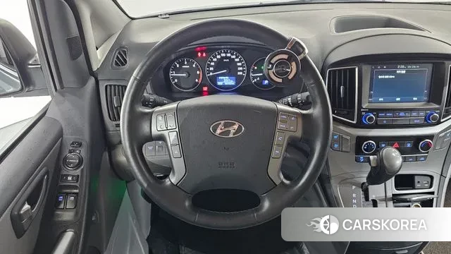 Hyundai The New Grand Starex 2019 Серебристо-серый из Кореи, фото 4