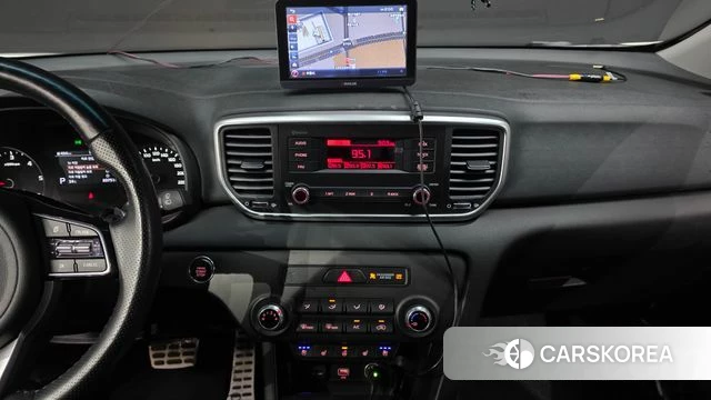 Kia Sportage The Bold 2021 Белый из Кореи, фото 4