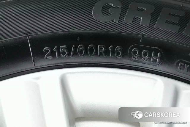 GAC Trumpchi Trumpchi M6 2024 Белый из Китая, фото 4