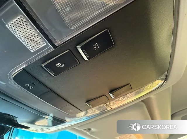 Hyundai Staria 2021 Серебряный из Кореи, фото 4