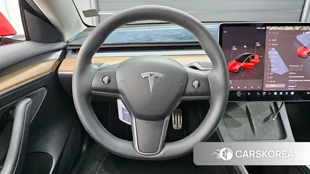 Tesla Model 3 2022 Красный из Кореи, фото 4