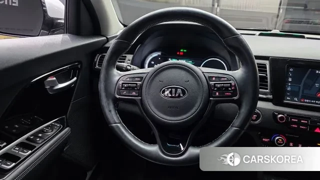 Kia Niro EV 2021 Серебряный из Кореи, фото 4