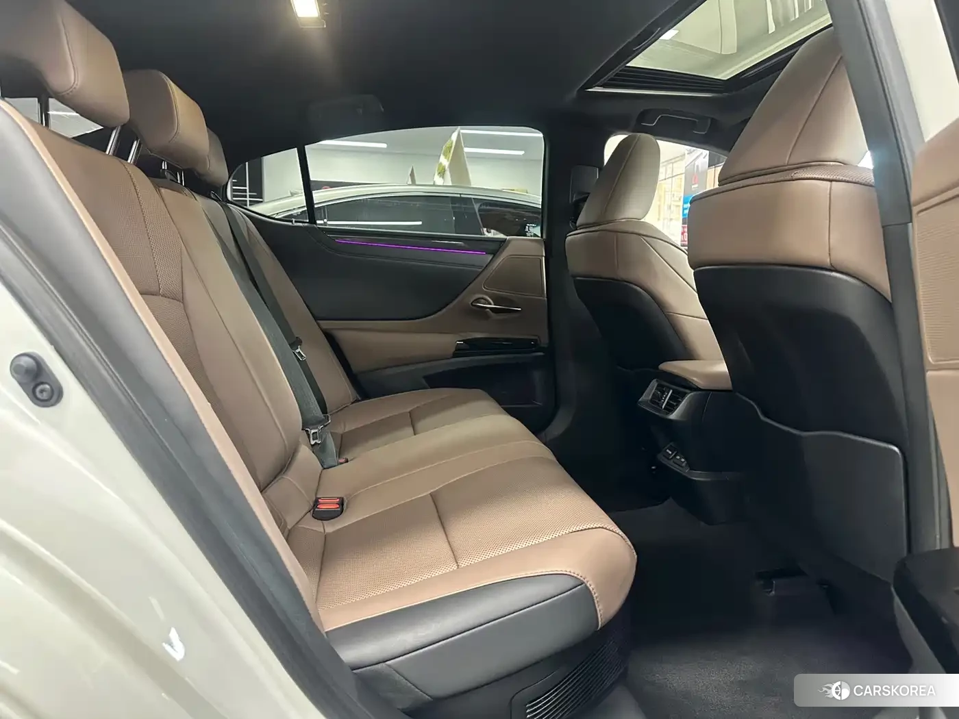Lexus ES 2024 Белый из Китая, фото 4