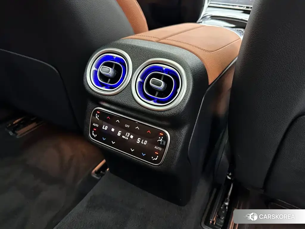 Mercedes-Benz GLC 2025 Черный из Китая, фото 4