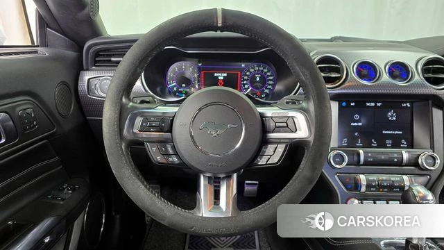 Ford Mustang 2019 Белый из Кореи, фото 4