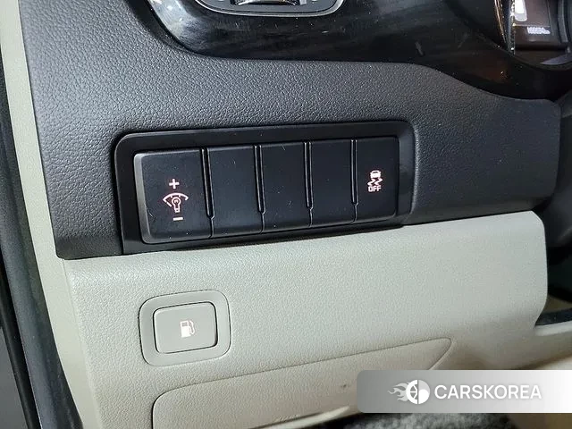 Kia The New Carnival 2018 Серый из Кореи, фото 4