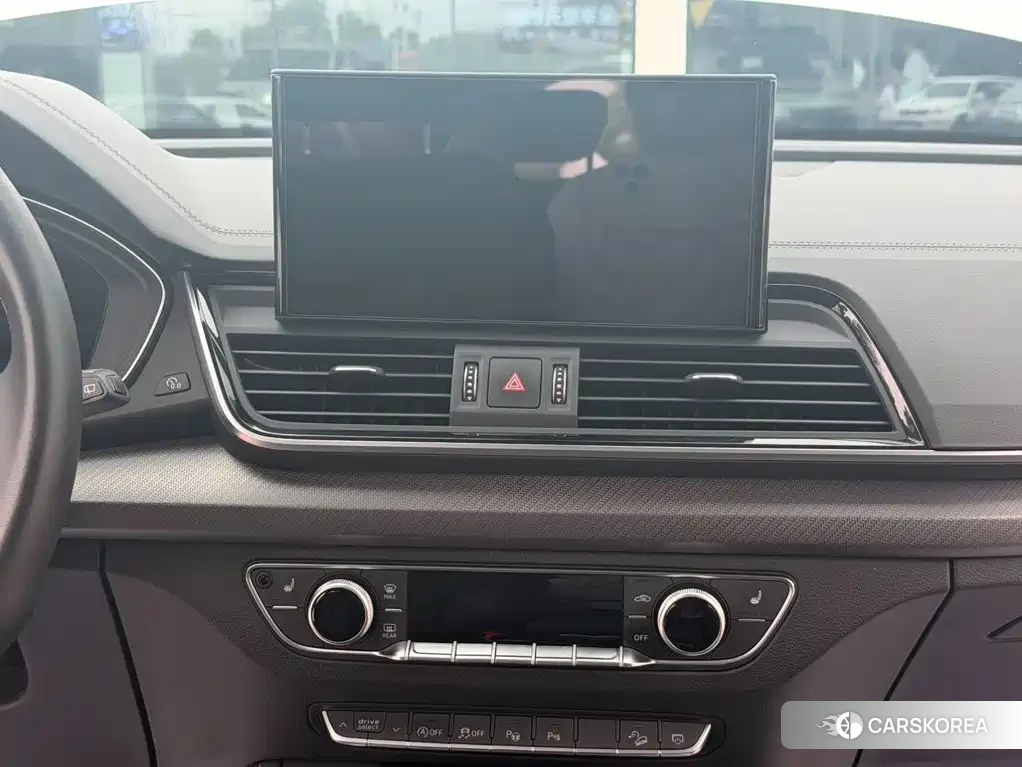 Audi Q5L 2022 Белый из Китая, фото 4