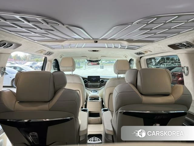 Mercedes-Benz V-class 2022 Черный из Китая, фото 4