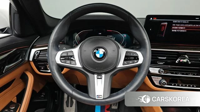 BMW 5 Series (G30) 2020 Белый из Кореи, фото 4