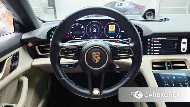 Porsche Taycan 2021 Белый из Кореи, фото 4