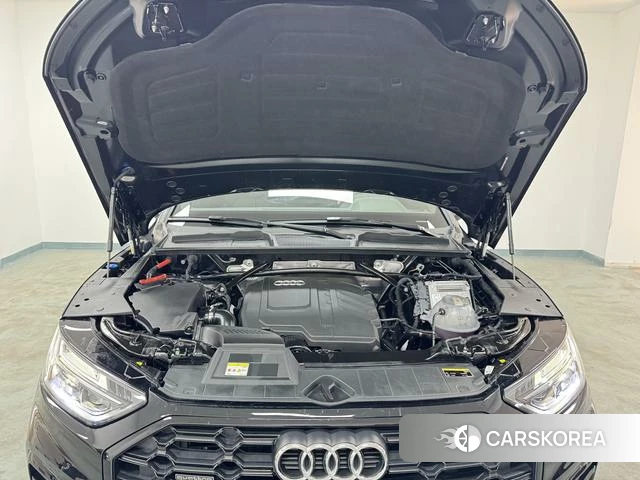 Audi Q5L 2023 Черный из Китая, фото 4