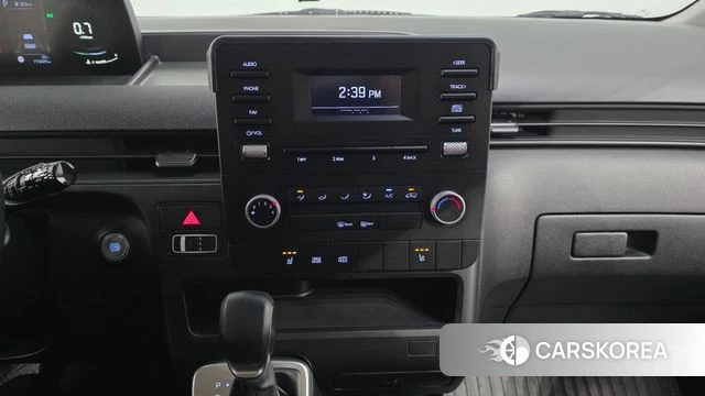 Hyundai Staria 2022 Белый из Кореи, фото 4