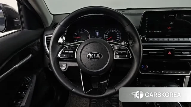 Kia Seltos 2021 Серый из Кореи, фото 4