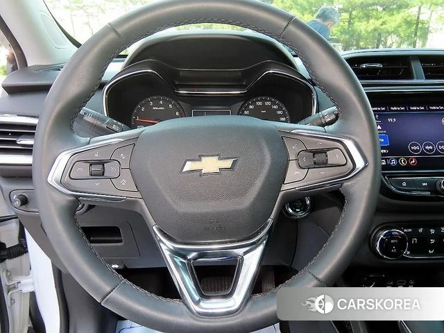 Chevrolet (GM Daewoo) Trailblazer 2022 Белый из Кореи, фото 4