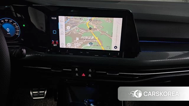 Volkswagen Golf 8th Generation 2024 Синий из Кореи, фото 4