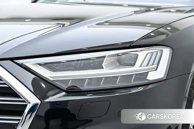 Audi A8 PHEV 2022 Черный из Китая, фото 4