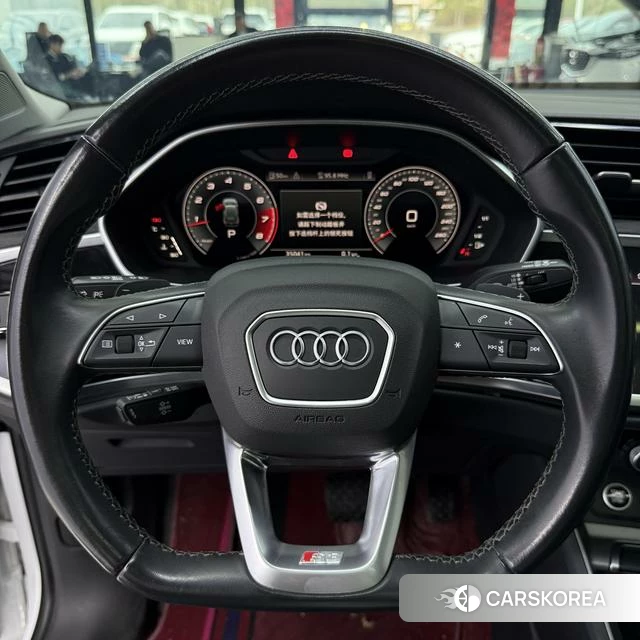 Audi Q3 2023 Белый из Китая, фото 4