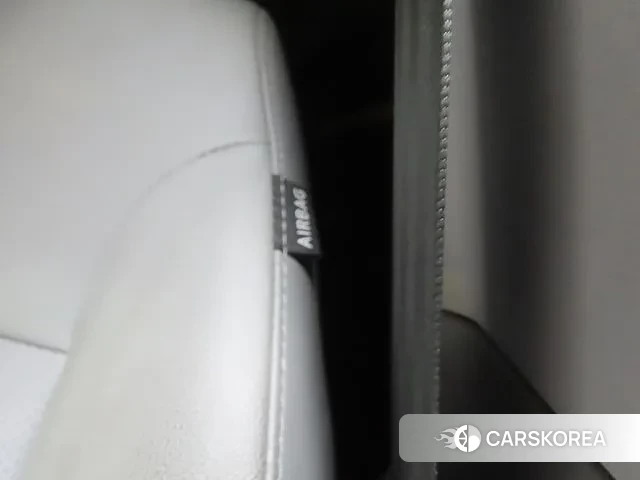 Hyundai The New Grand Starex 2019 Белый из Кореи, фото 4