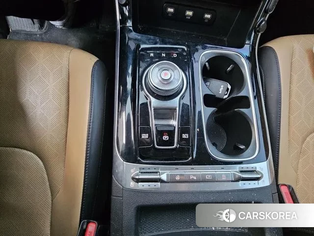 Kia Carnival 4th generation 2021 Черный из Кореи, фото 4